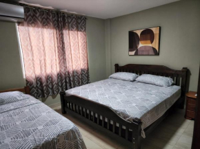 Comfy Apartment Front Airport
